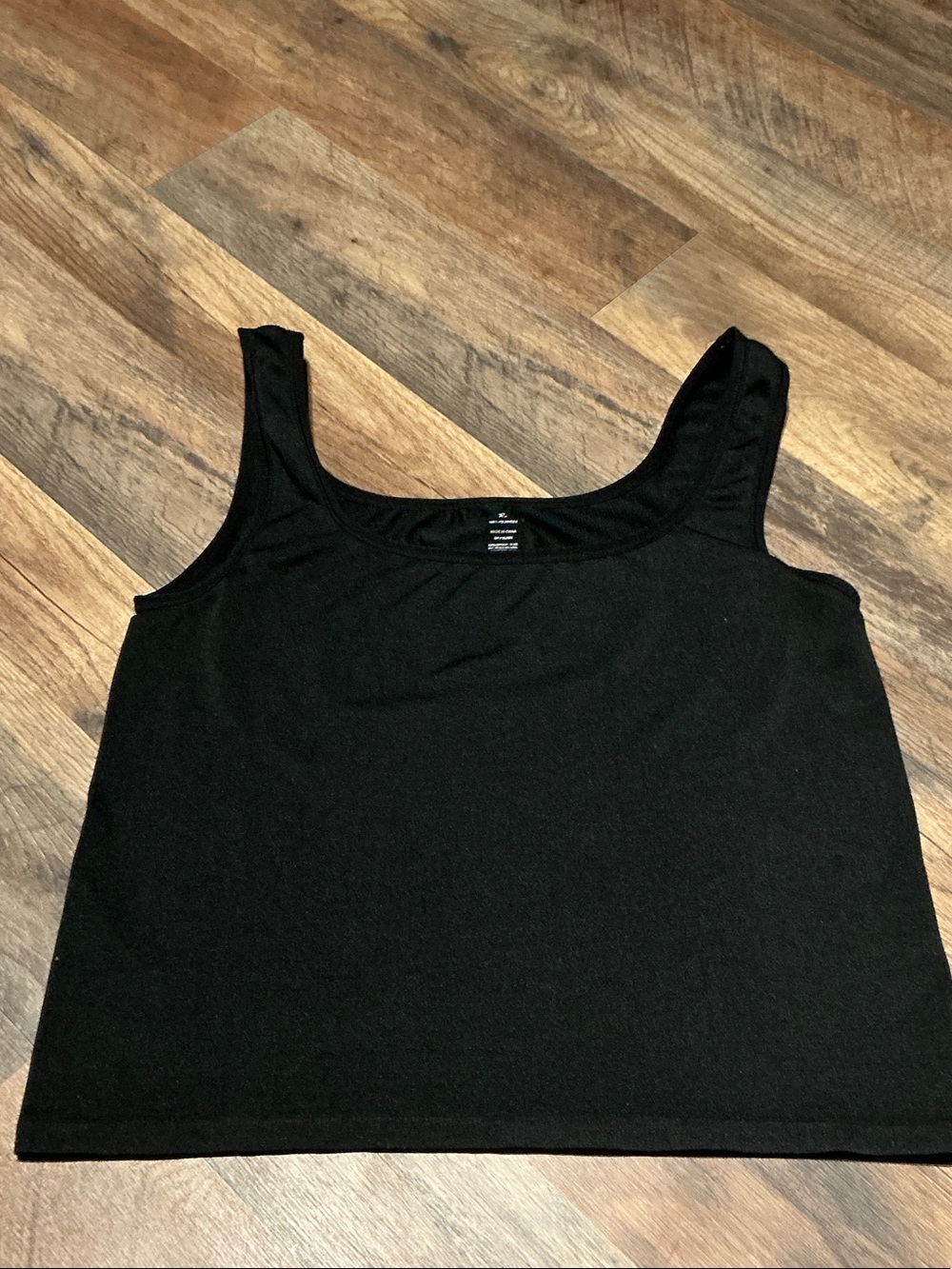 Black Women's Scoop Neck Tank Top